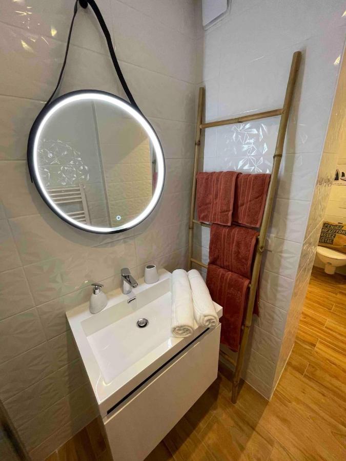 Le Jardin Niortais - Hyper Centre- Proche Gare - Paisible - Grand Jardin Prive, Wifi Hd -Netflix Daire Dış mekan fotoğraf